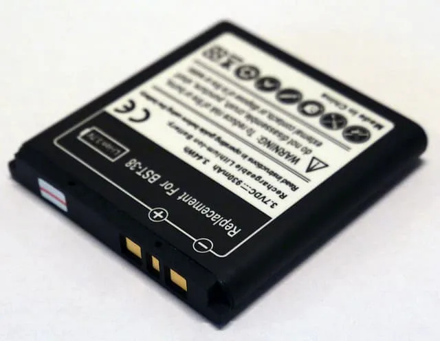 eQuipIT Batteri för SonyEricsson BST-38 930mAh