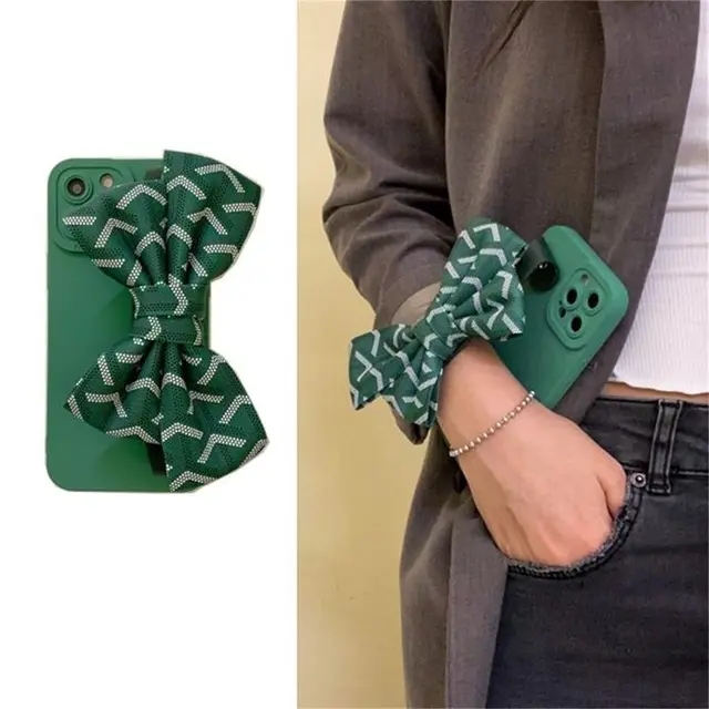 OEM Bowknot Handrem iPhone 13 Pro Skal