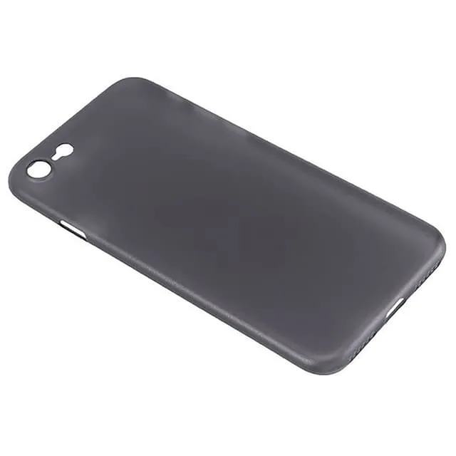 Gear iPhone 6/7/8/SE Gen. 2/3 ultratunt fodral (svart)