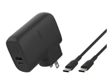Belkin BoostCharge strömbank 5000 mAh med 25 W väggladdare