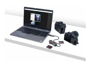 StarTech.com USB 3.0 minneskortläsare för flera medier