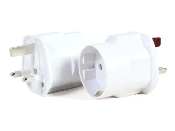 Cablexpert - Adapter för effektkontakt - 3-pol (P) till CEE 7/4 (hona)