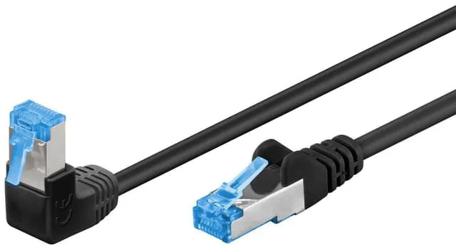 Goobay Patchkabel CAT 6A, 1x 90° vinklad, U/UTP, svart kopparklädd aluminiumtråd (CCA), snäpplås på toppen, 0.5 m