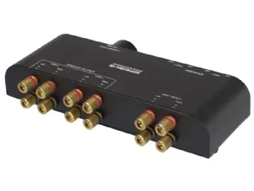 SpeaKa Professional 2 port högtalaromkopplare
