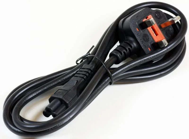Microconnect Strömkabel UK