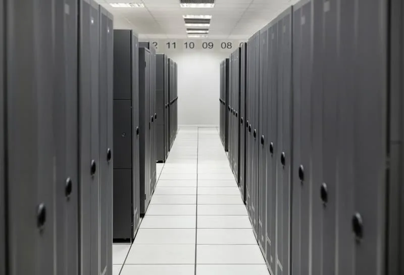 HPE Proliant Ml30 Gen11 Ilo/nic/m.2/com Port Enablement