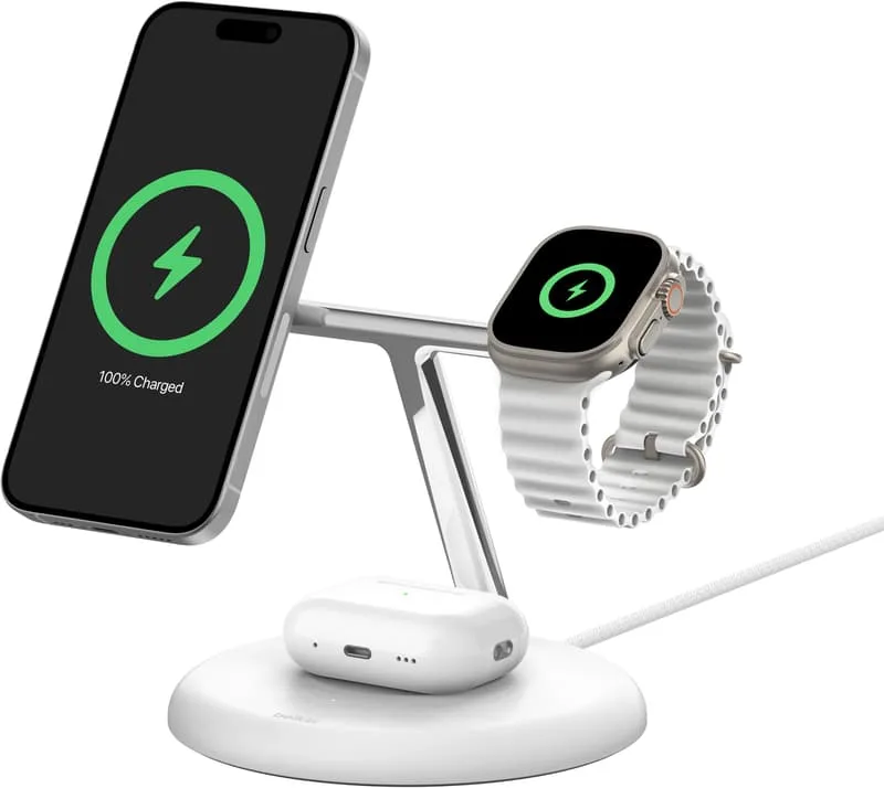 Belkin BoostCharge Pro 3-in-1 Qi2 trådlöst laddningsstativ
