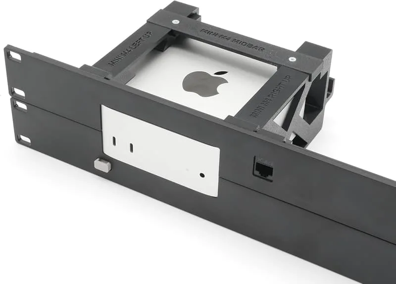 2U Svart 19" panel with fastener for Apple Mac mini M4