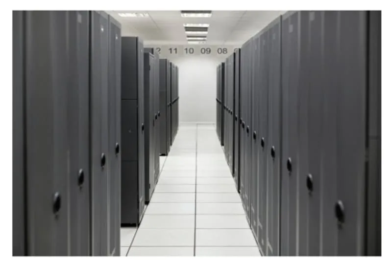 HPE ProLiant DL380 Compute Gen11 2U 8‑pin
