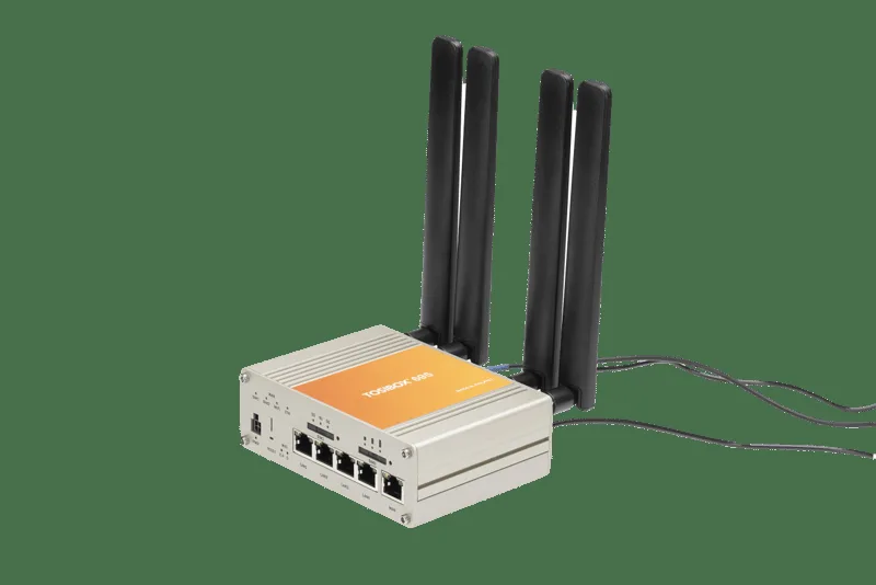 695 WiFi Industrial Gateway