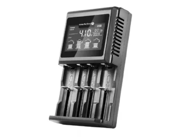 Everactive UC-4000 batterioplader