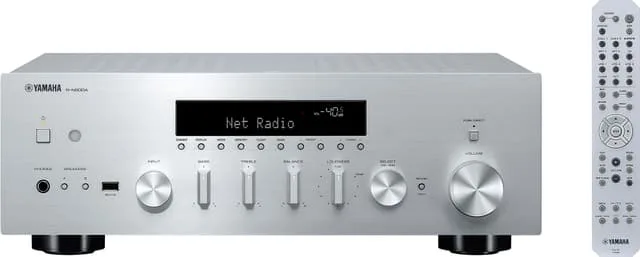Yamaha RN600A 2.0 nätverksstereoreceiver (silver)