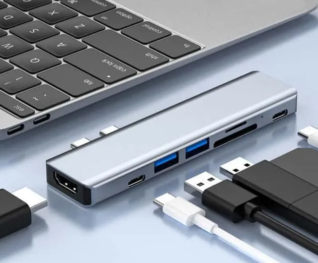 Nördic 2 till 7 USB-C dockningsstation för