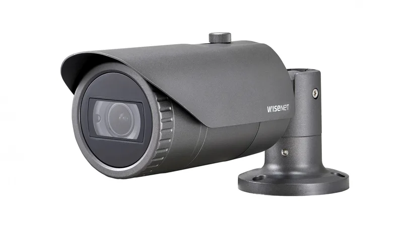 Hanwha HCO-7070RA bevakningskameror Projektil (form) CCTV övervakningskamera Inomhus & utomhus 2560 x 1440 pixlar Tak/vägg/bord