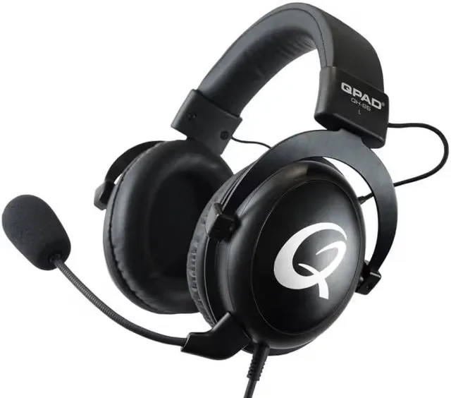 QPAD QH95 gamingheadset (svart)