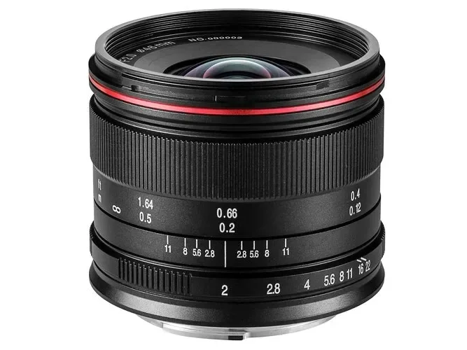 Venus Optics Laowa C-Dreamer Lightweight Micro 4/3 7.5 mm F/2