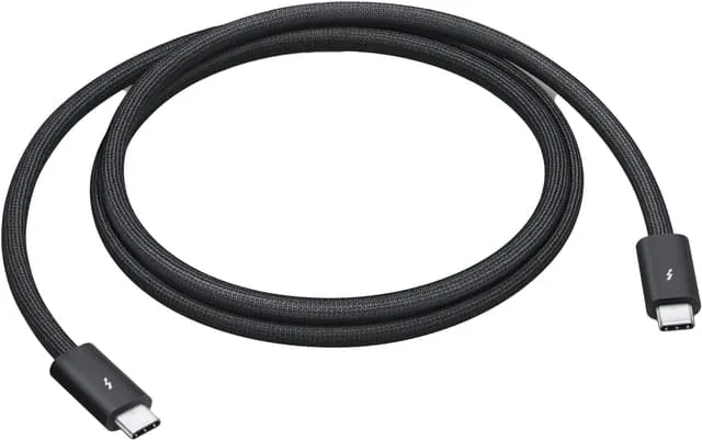 Apple Thunderbolt 5 Pro