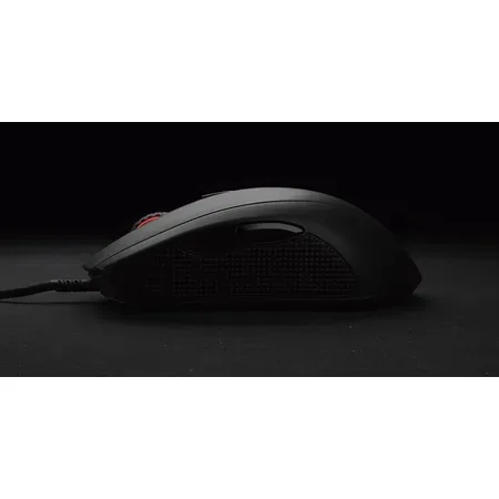 Mionix Castor Pro gamingmus, högerhänt, USB-A, optisk, 19000 dpi