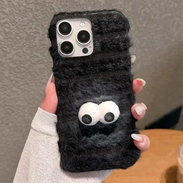 24 Fluffigt Bakskal till iPhone 14 Pro Max