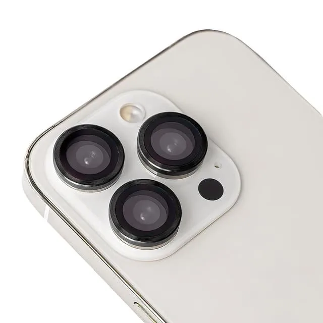 OEM iPhone 15/15 Plus Skärmskydd Svart Ram