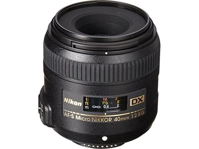 Nikon Z 50 systemkamera med 16-50mm och 50-250mm objektiv