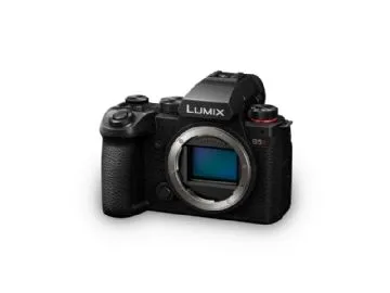 Lumix S5M2