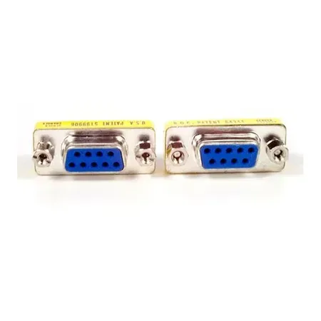 StarTech.com Slimline DB9 seriell växlingskontakt