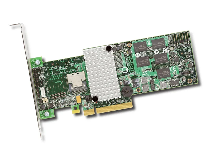 Broadcom 4 portar 6 Gbps MegaRAID SAS 9260-4i