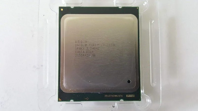 Intel Core i7-3930K Hexa-Core Processor 3,2 GHz 12 MB cache LGA 2011 OEM