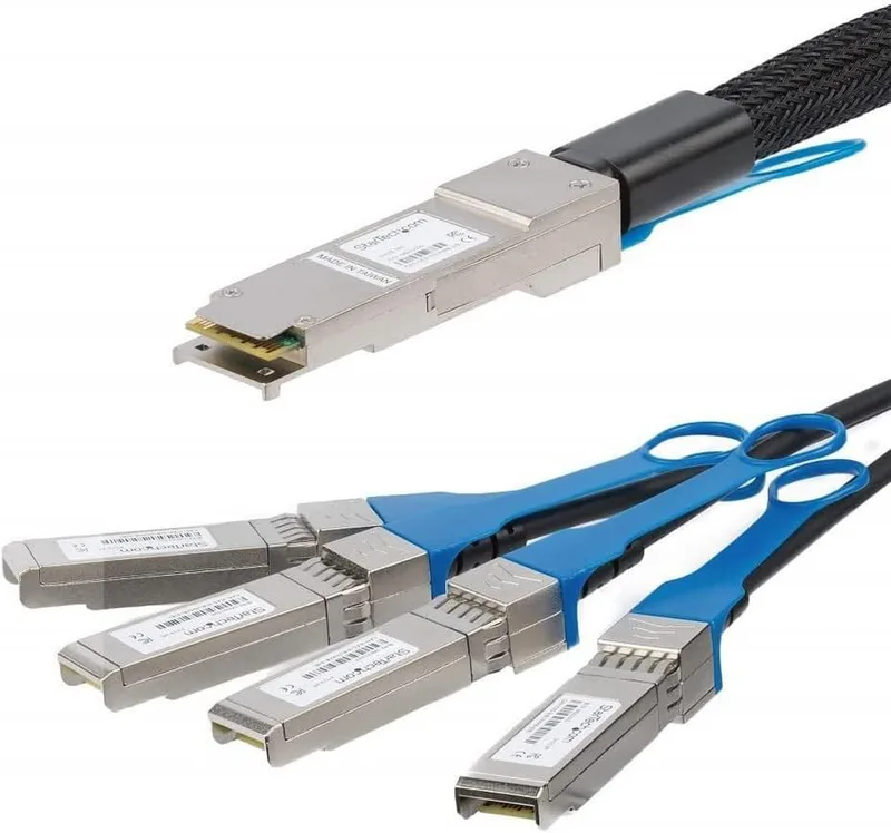 StarTech.com MSA-kompatibel QSFP+ dubbelanslutningskabel 3,3 ft