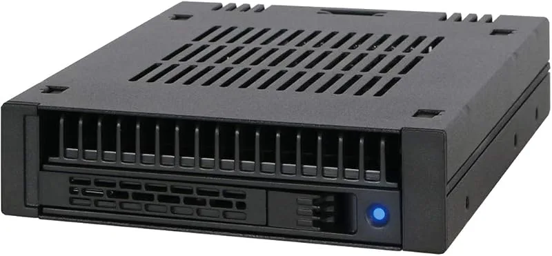 ICY DOCK 1 x 2.5" SATA / SAS HDD / SSD Hot Swap cabinet