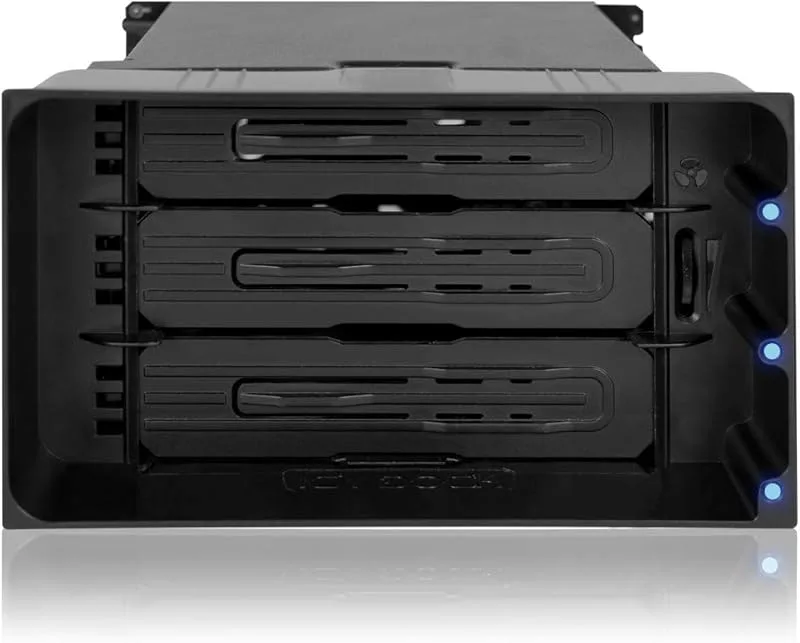ICY DOCK FlexiDOCK MB830SP-B
