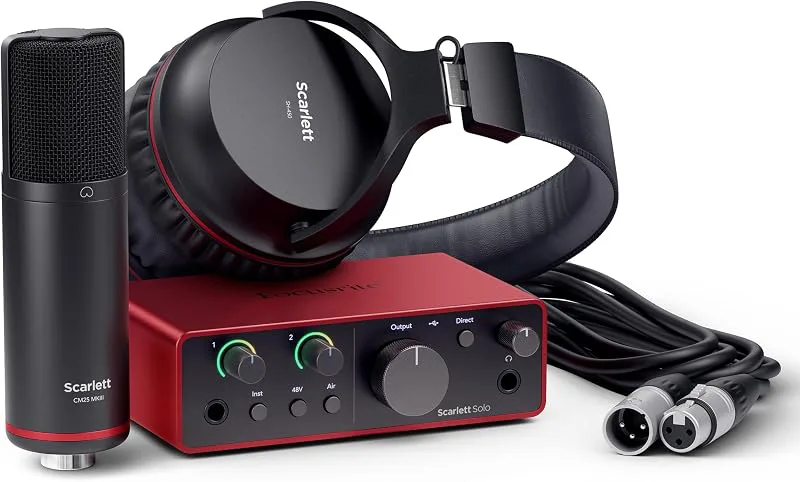 Focusrite Scarlett Solo Studio 4:e gen USB-ljudkort för låtskrivare, gitarrister, vokalister och producenter med kondensatormick och hörlurar för insp