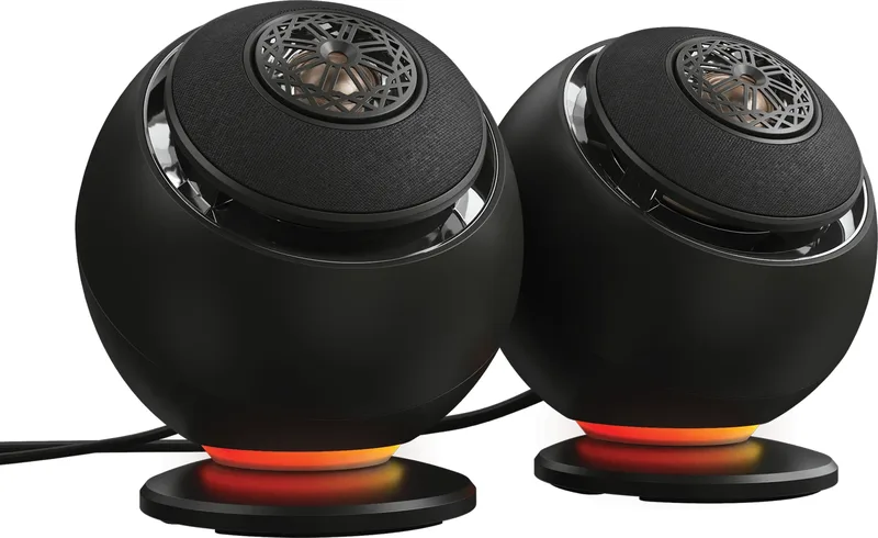 Creative Pebble Nova Svart