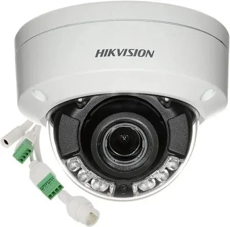 Hikvision DS-2CD2746G2HT-IZS(2.8-12mm)(eF) 4 MP Nätverkskamera med motoriserad varifokal kupol, driven av Darkfighter