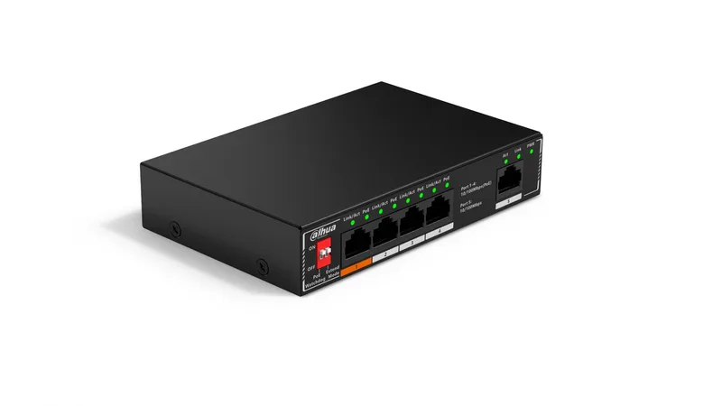 Dahua SF1005P 5-portars icke-hanterad skrivbordsswitch med 4-portar PoE