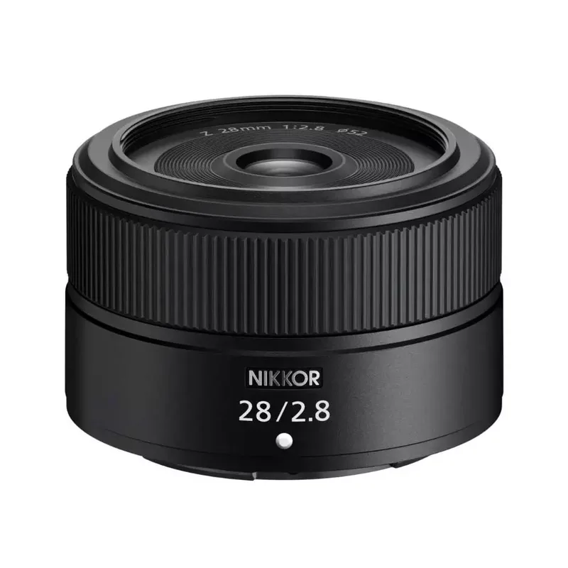 Nikon Nikkor Z 28 mm f/2,8, svart