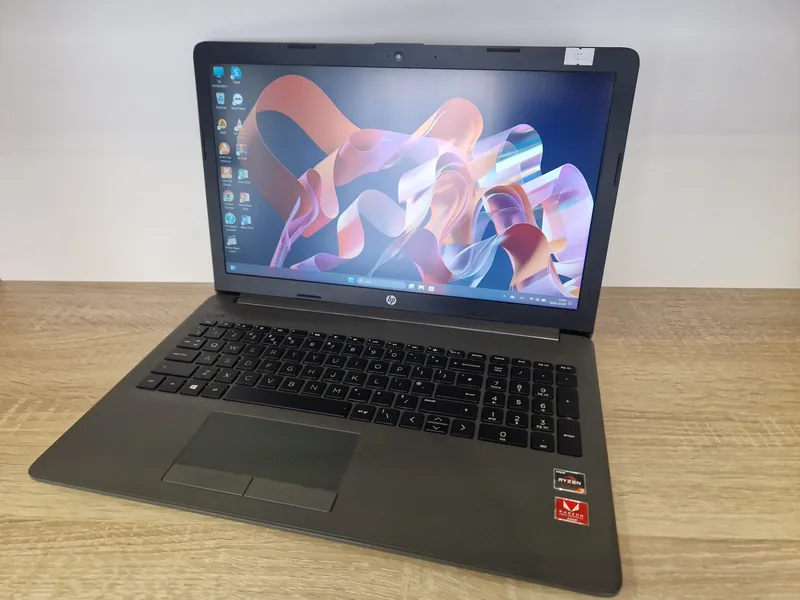 HP 255 G7