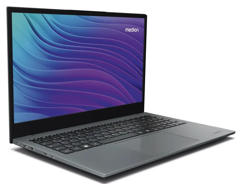 Medion Akoya E15443