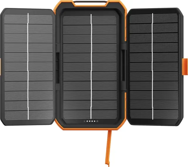 Xtorm XR203 Robust solcellsdriven powerbank 20W