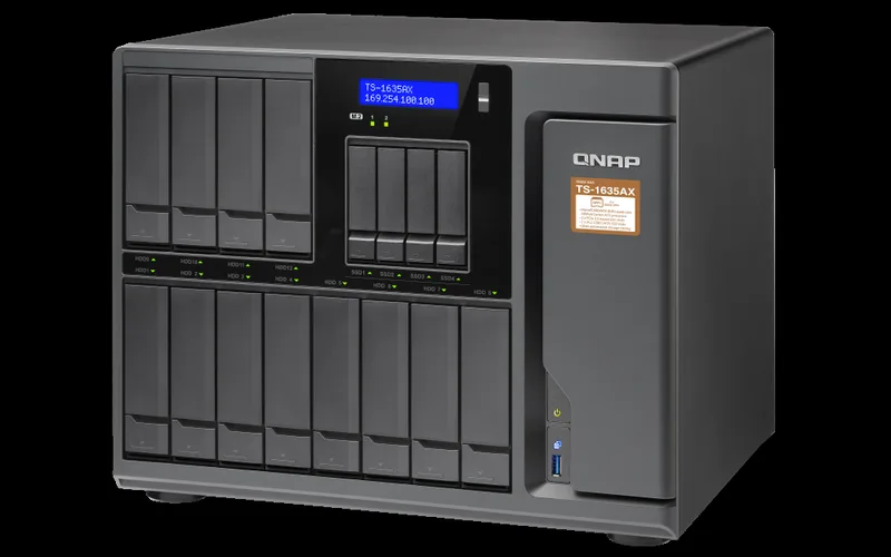 QNAP TS-1635AX NAS Skrivbord Nätverksansluten (Ethernet) Svart