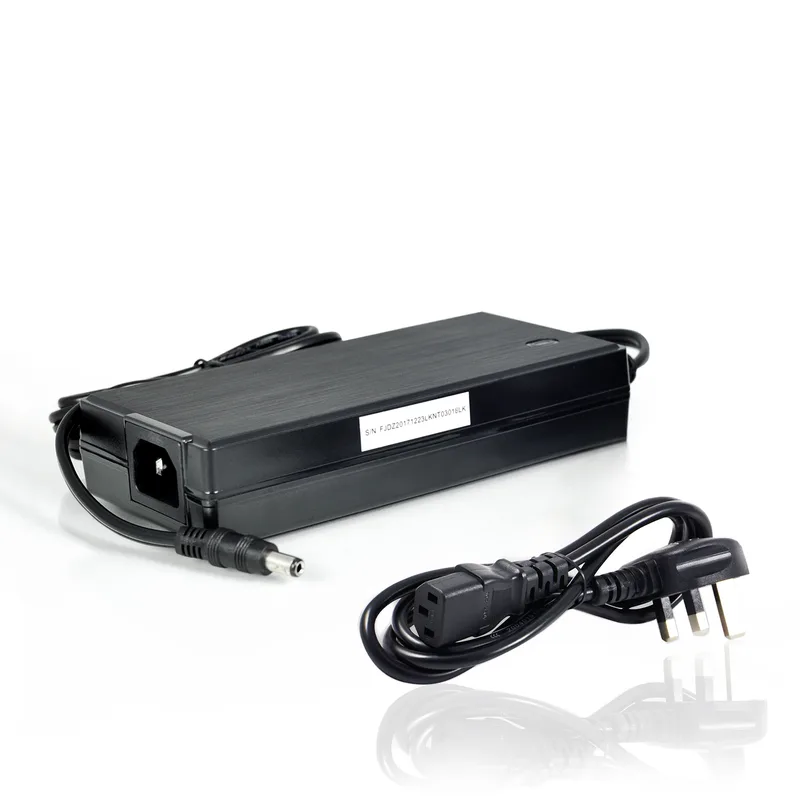LEICKE ULL 156W strömförsörjning 12V 13A 5,5 * 2,5mm