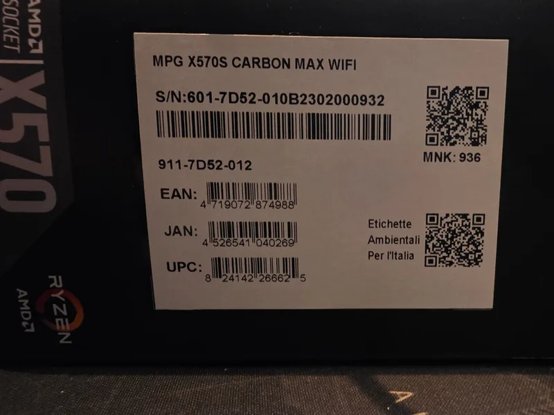 MSI MPG X570S CARBON MAX WIFI moderkort