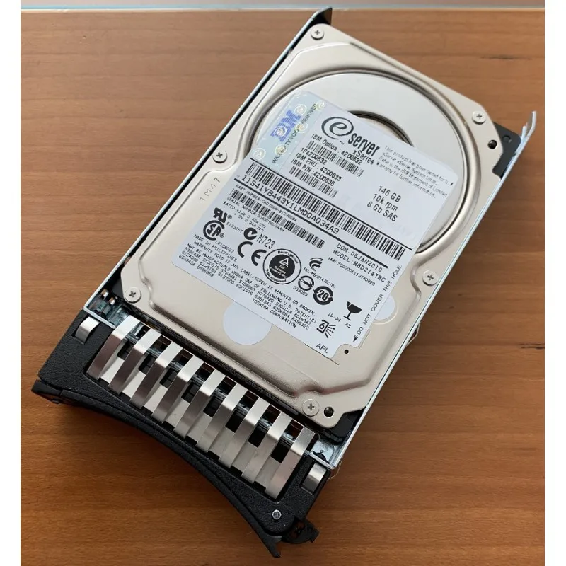 IBM 146 gb 2,5 tum SAS 10 krpm Sff