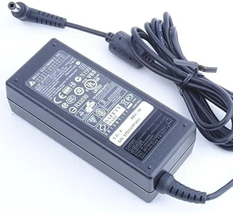Toshiba Satellite C55 L45 L55 L50 L70 L75 L40 laptop AC-adapter